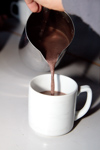 Varm choklad på 70% choklad och med en skvätt rom i till dessert!<br>Tagen 21:32 den 26 juli 2009