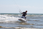 <b>Simon kitesurfar</b><br><br>Tagen 16:24 den 20 juni 2009 av Karl-Petter Åkesson