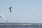 <b>Simon kitesurfar</b><br><br>Tagen 16:29 den 20 juni 2009 av Karl-Petter Åkesson