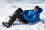 <b>Slappnar av?</b><br>Kalle försöker slappna av i snödrivan men saknar ryggstöd<br>Tagen 14:53 den 12 mars 2010 av Dennis Sturm