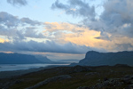 <b>Söderut</b><br>Sjön längst bort är Vuolep Kaitumjaure(nedre) och den närmast är Kaska(mellan).<br>Tagen 21:03 den 30 juli 2010 av Karl-Petter Åkesson