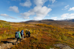 <b>Strax framme</b><br>Efter pausen började det slutta av nedåt ordentligt och vi kom strax in i björkskogen ovanför Storulvån<br>Tagen 12:58 den 23 september 2012 av Karl-Petter Åkesson